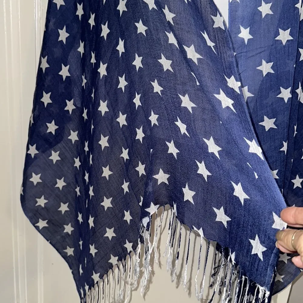 Thin blue shawl/wrap with white stars & fringe‎ hem